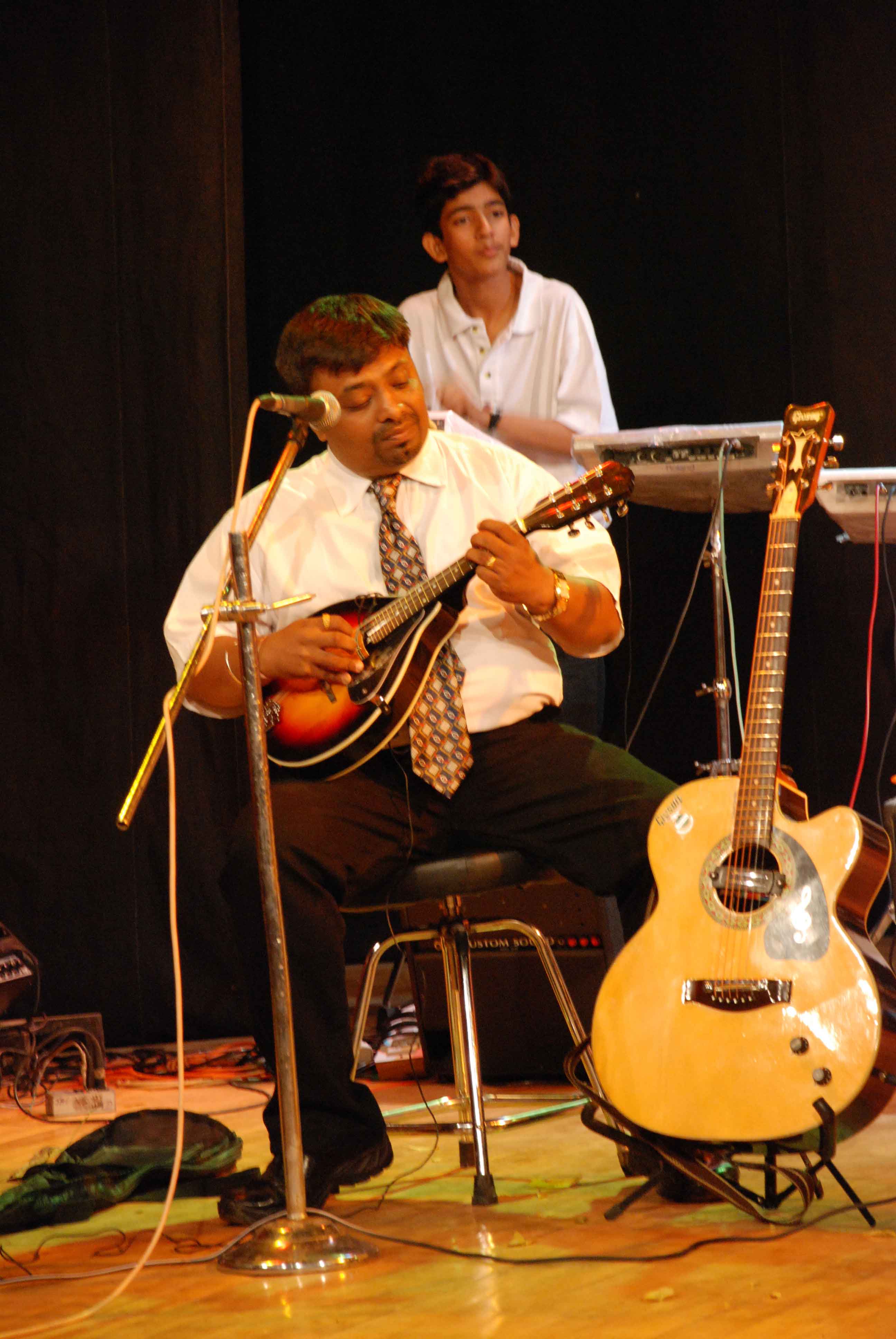 NATRANI SHOW WITH MANDOLIN